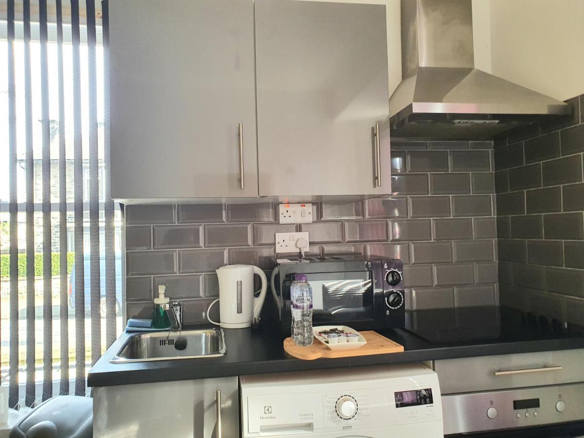 Oyo Butlers Hotel Sheffield Bagian luar foto